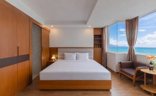 Soria Majestic Beachfront Hotel