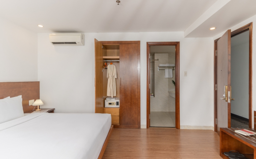 Soria Majestic Beachfront Hotel