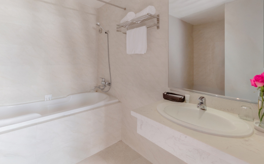 Soria Majestic Beachfront Hotel