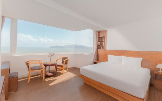 Soria Majestic Beachfront Hotel