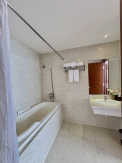 Soria Majestic Beachfront Hotel
