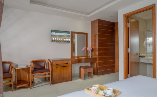 Soria Majestic Beachfront Hotel