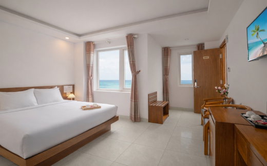 Soria Majestic Beachfront Hotel