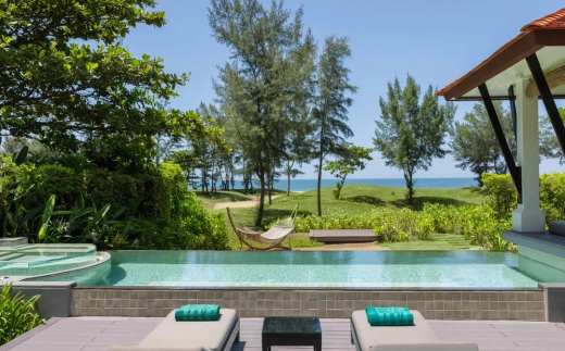 Banyan Tree Lang Co