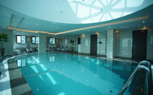 C Hotel & Suites
