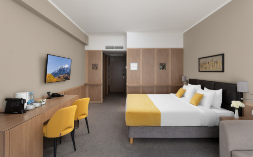Golden Tulip