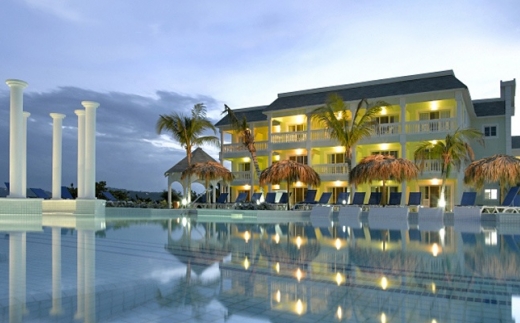 Grand Palladium Lady Hamilton Resort & Spa