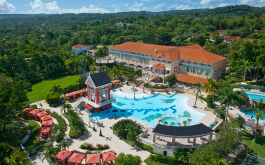 Sandals Grande Riviera Beach & Villa Golf Resort