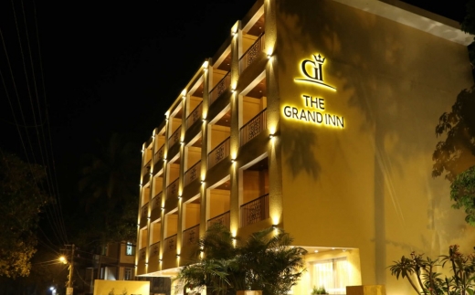 Vacanza Grand Inn