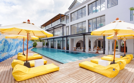 Anona Beachfront Phuket Resort