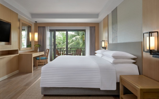 Phuket Marriott Resort & Spa Merlin Beach