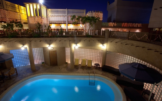 Al Liwan Suites