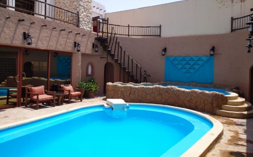 Al Liwan Suites