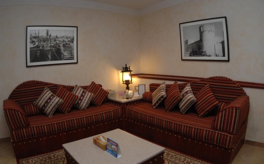 Al Liwan Suites