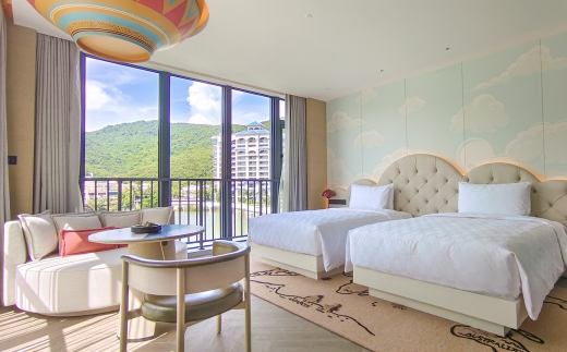 Hualuxe Sanya Yalong Bay Resort