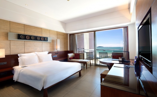 Pullman Ocean View Sanya Bay Resort & Spa