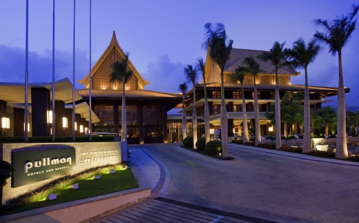 Pullman Yalong Bay Resort & Spa