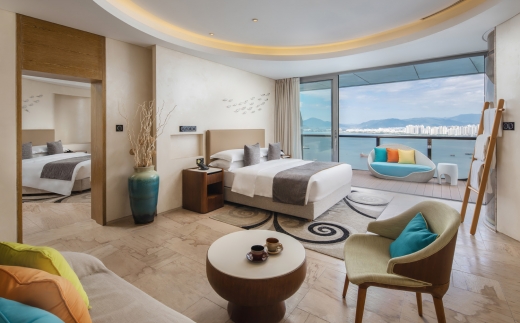 Phoenix Island Resort Sanya